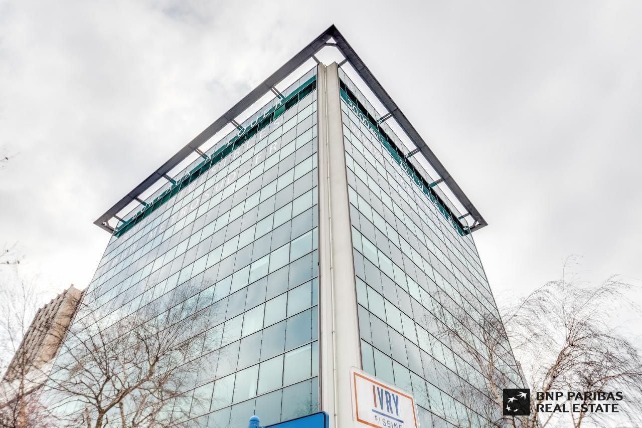 3079 m² pour ce bureaux en location à Paris