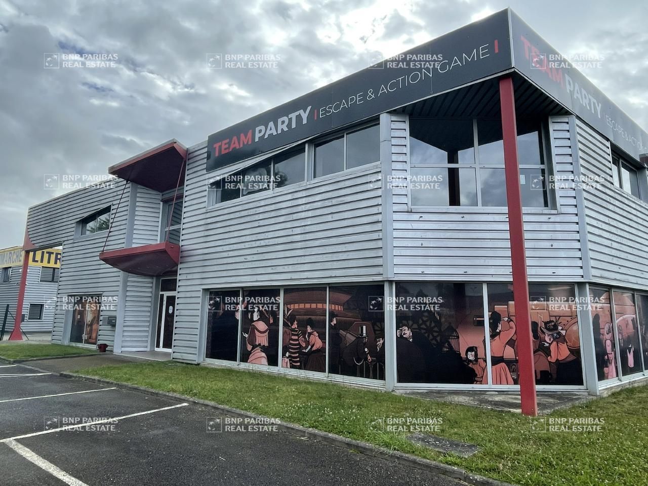 Location Bureaux 469.5 m² divisibles 35760 Montgermont