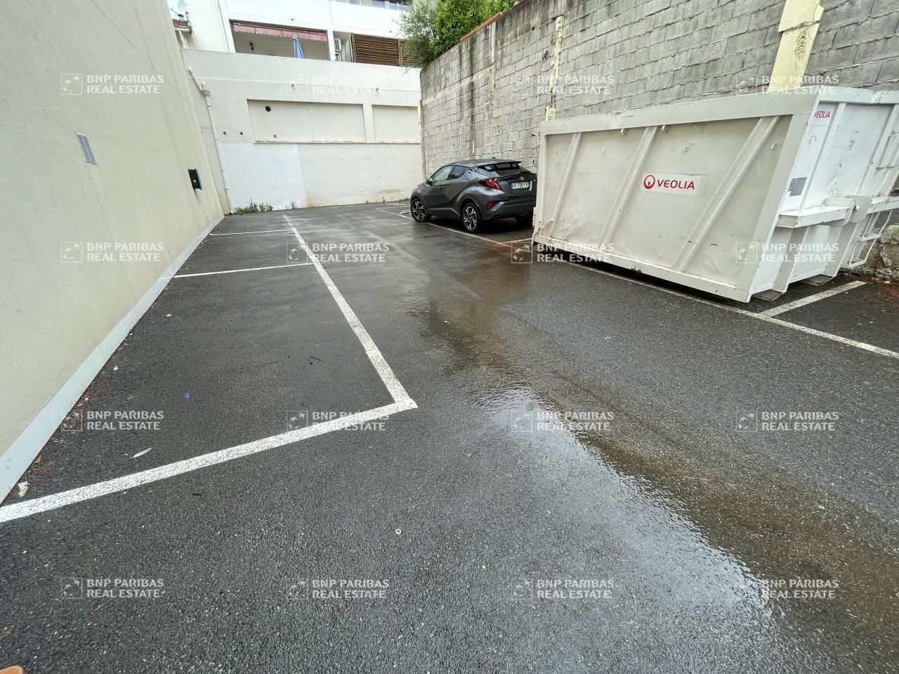 356 m² pour ce mixtes en location à Nice