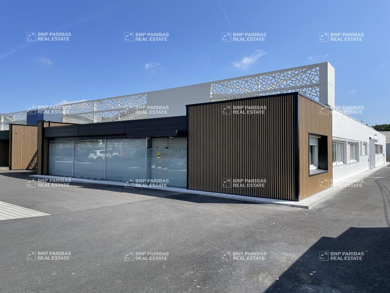 Location Activité 1087 m² non divisibles 44300 Nantes