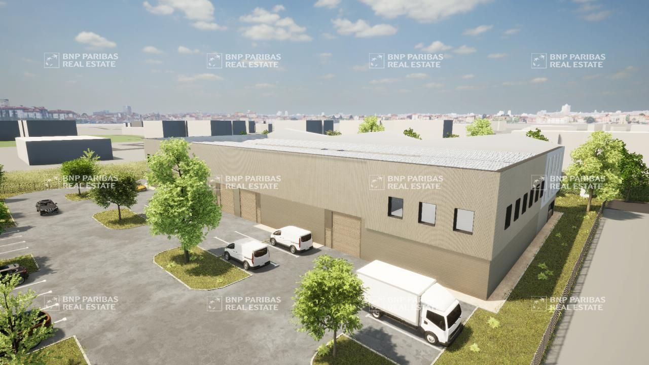 2016 m² pour ce activité en location à Carquefou