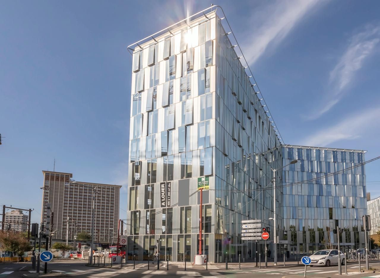 2822.44 m² pour ce bureaux en location à Lille