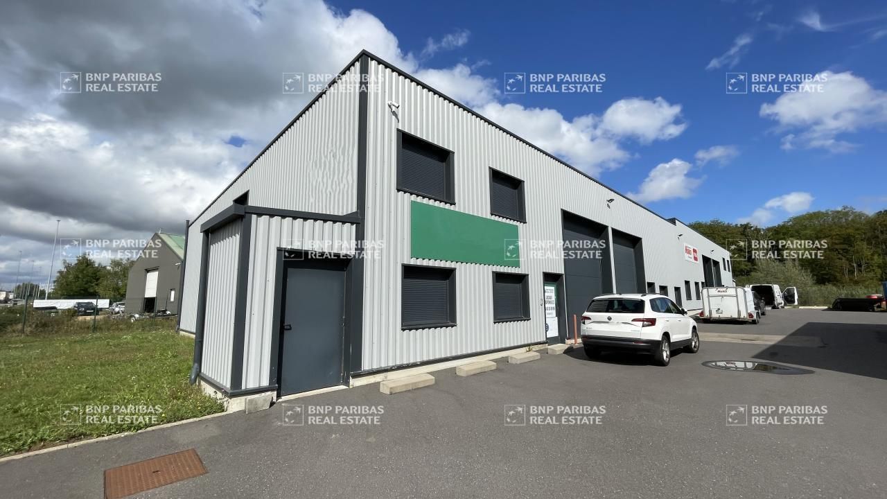 Location Activité 442 m² non divisibles 54700 Atton