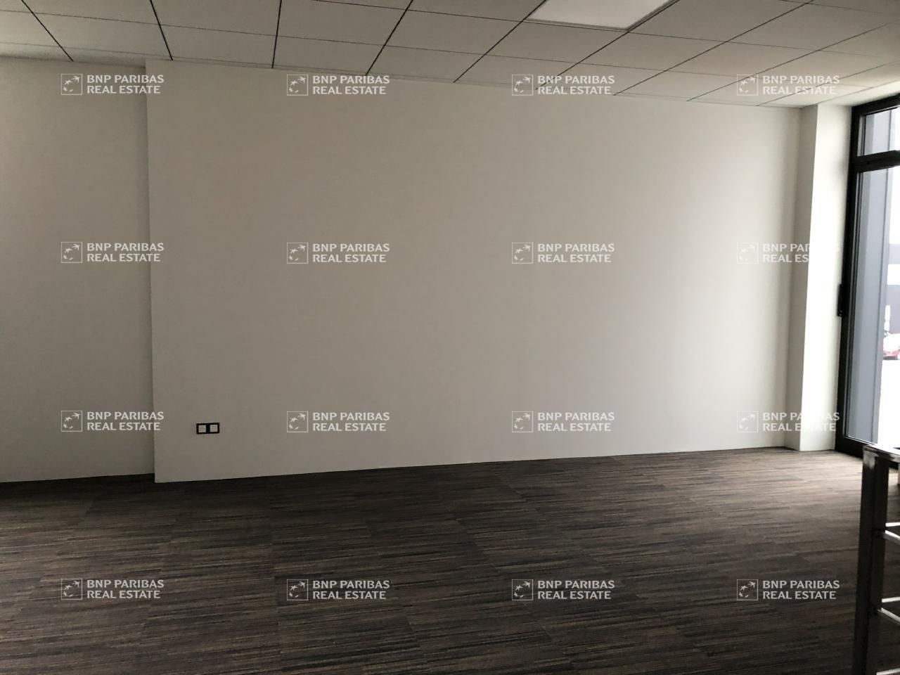 206 m² pour ce bureaux en location à Hoerdt