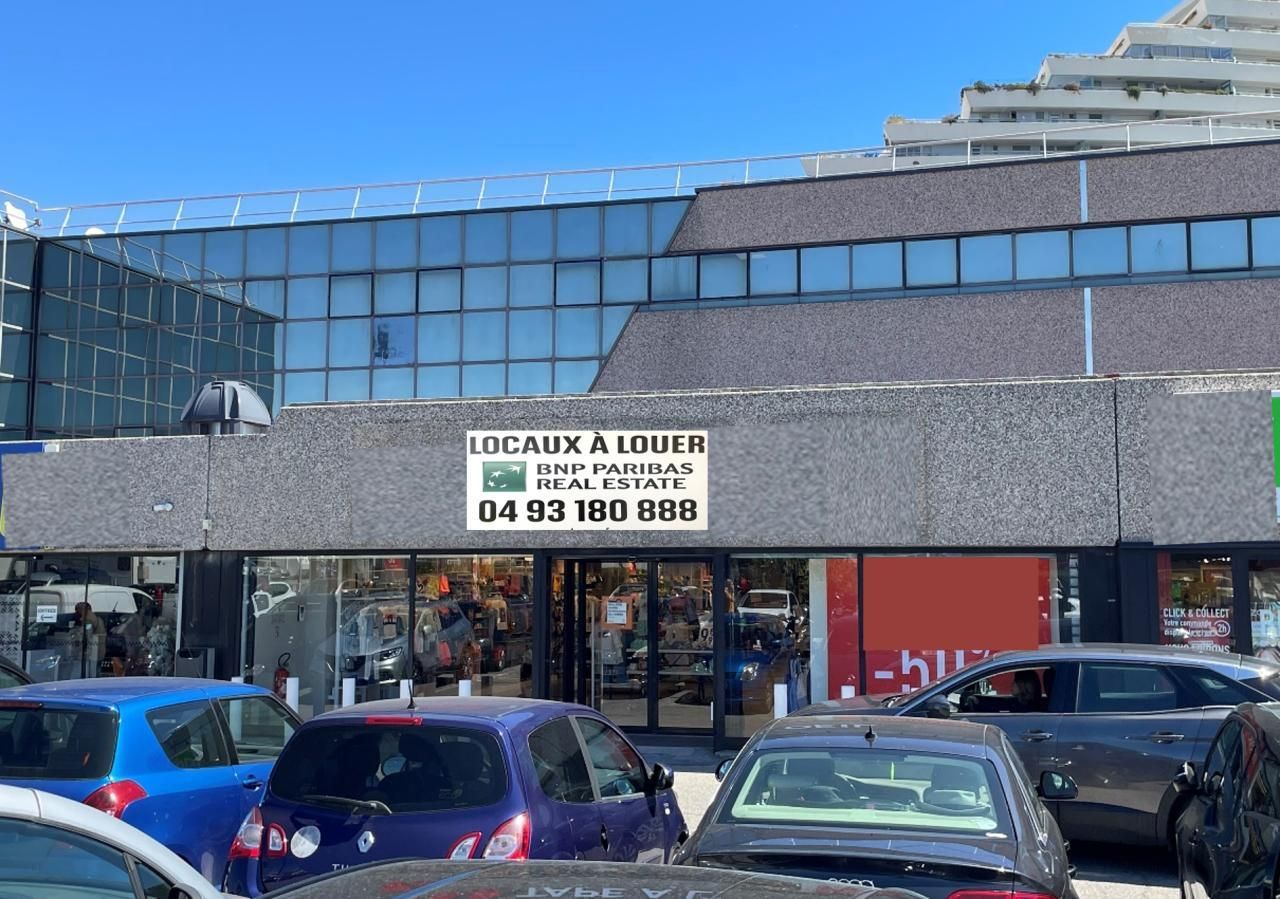 Location Local commercial 390 m² non divisibles 06270 Villeneuve loubet