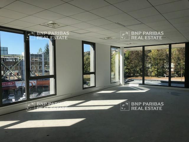 Location Bureaux 163 m² non divisibles 74330 Poisy