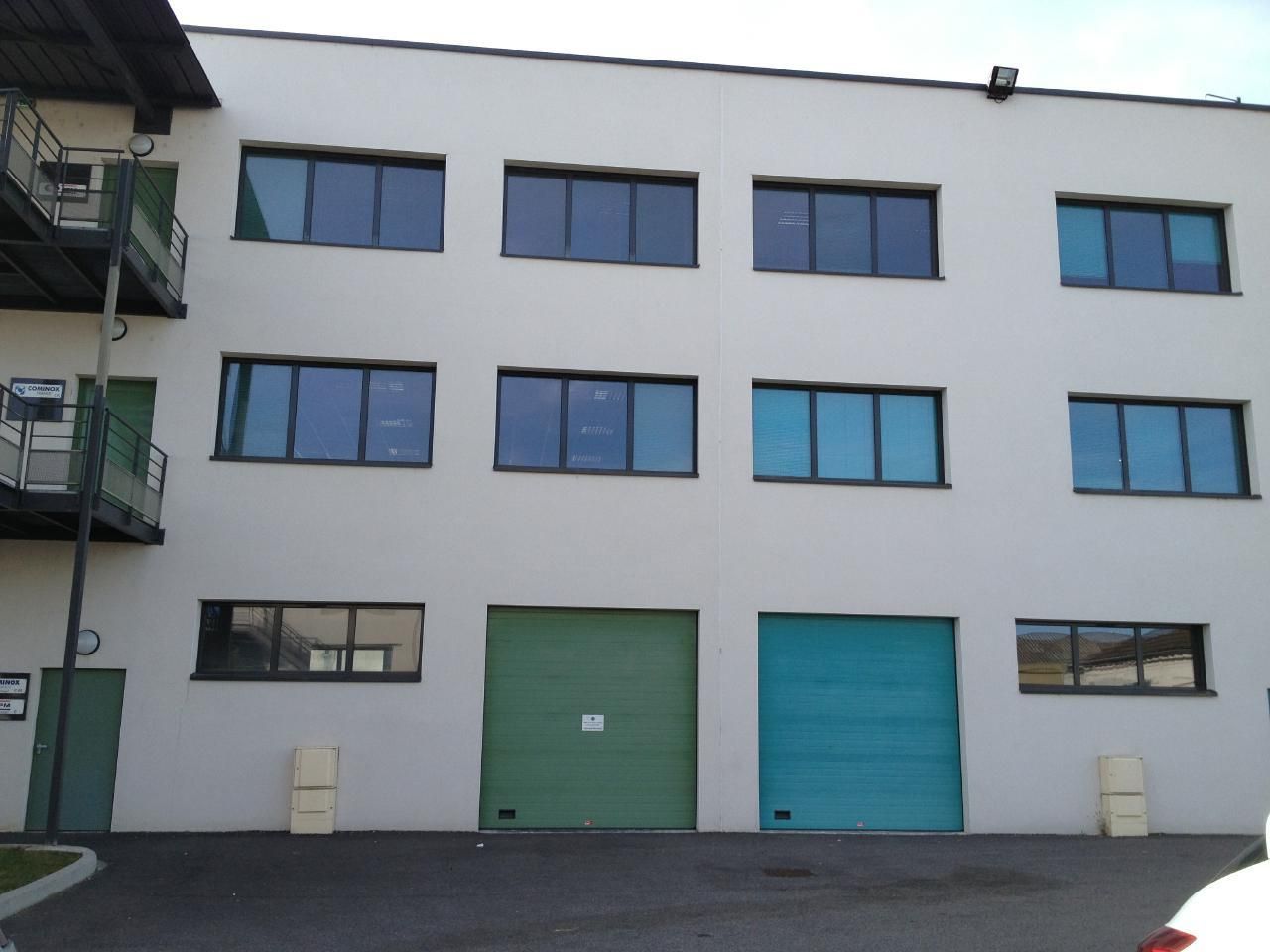 Location Activité 120 m² non divisibles 69100 Villeurbanne