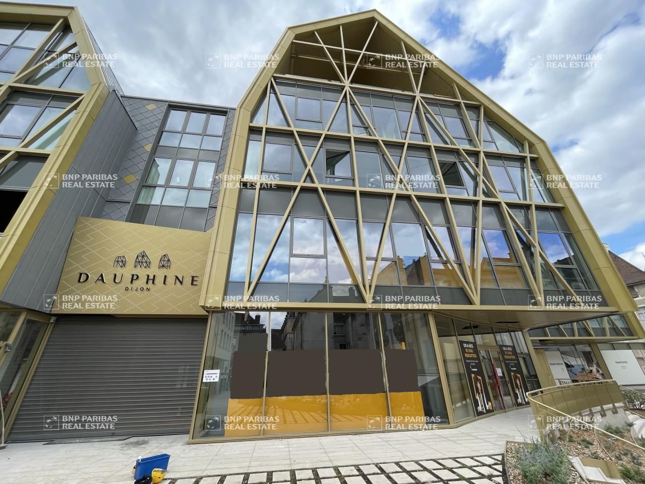 219.9 m² pour ce bureaux en location à Dijon