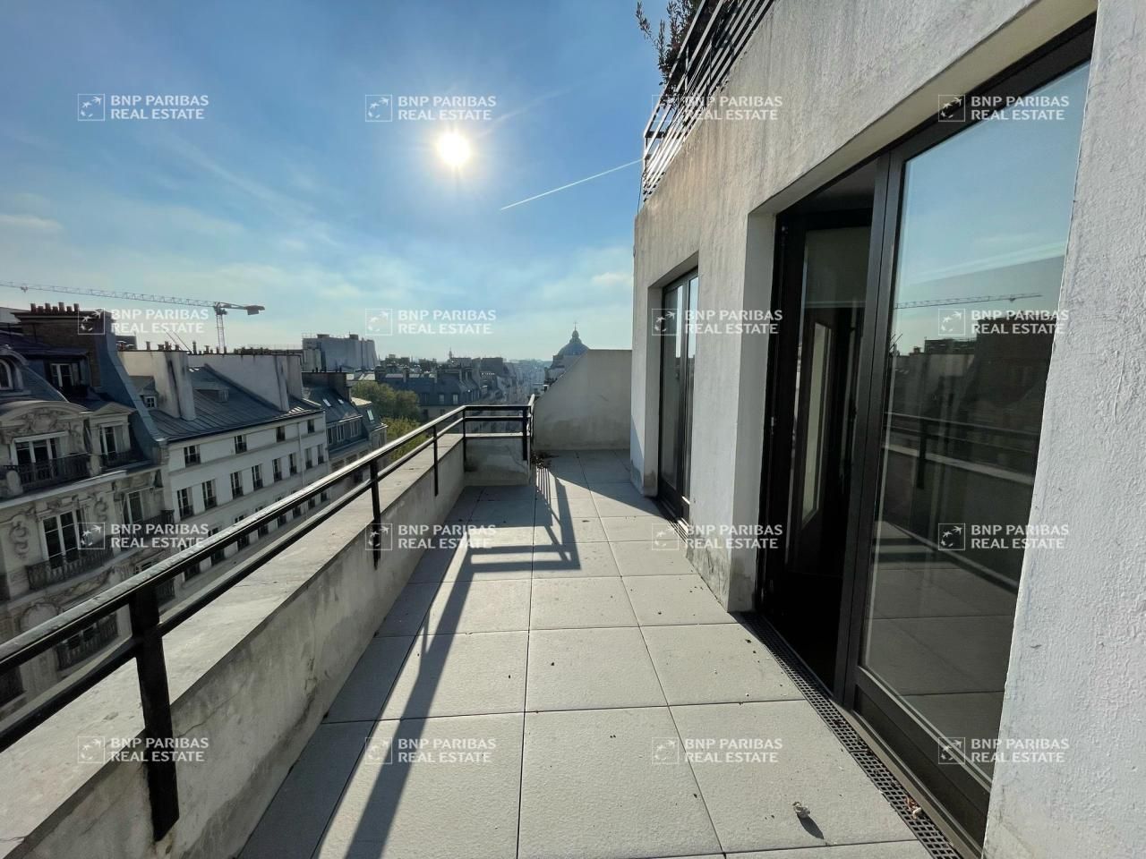 Location Bureaux 91 m² divisibles 75008 Paris
