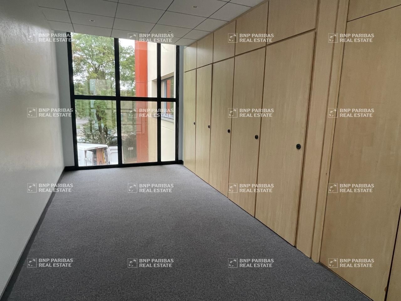 180 m² pour ce bureaux en location à Rennes