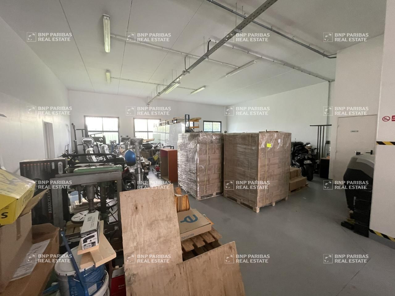 1110.77 m² pour ce pme-pmi en vente à Croissy-beaubourg