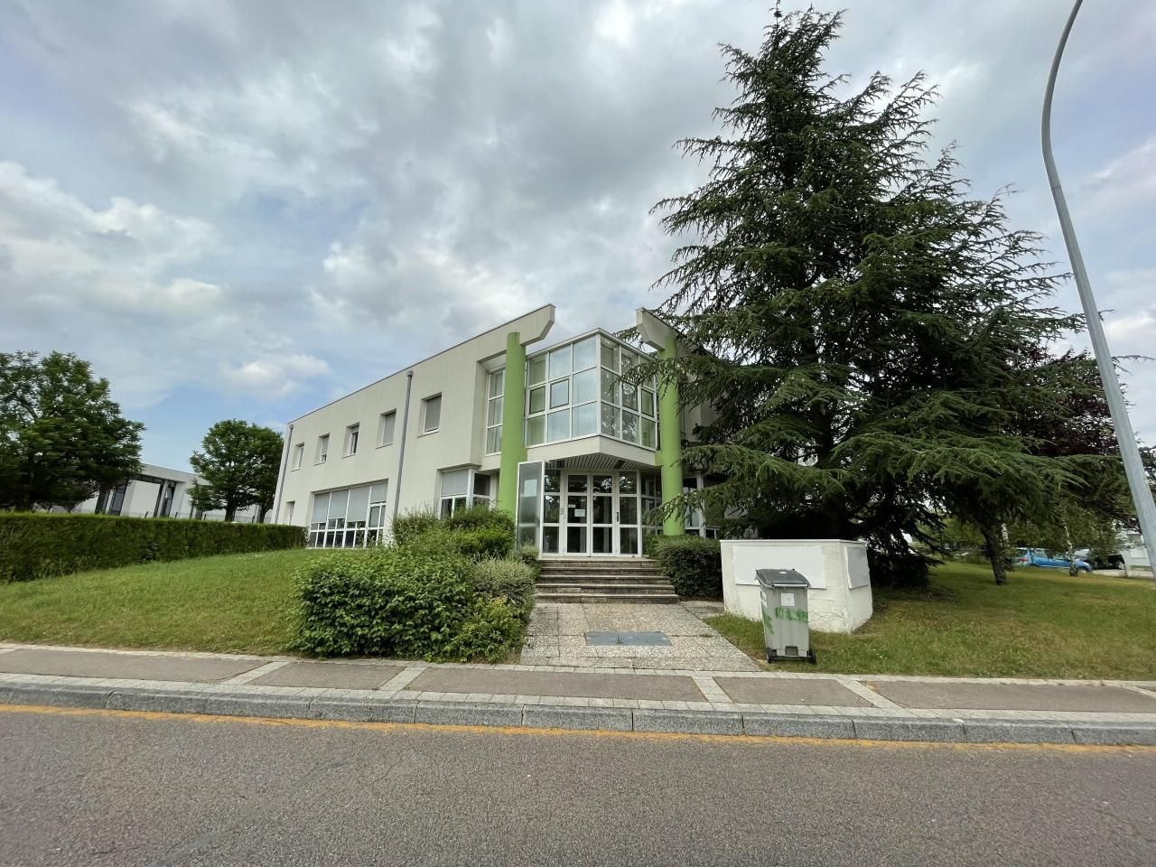 Vente Bureaux 1111.02 m² non divisibles 21000 Dijon