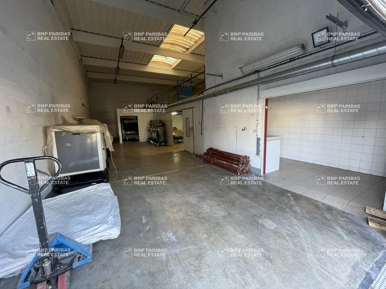 Vente PME-PMI 270 m² non divisibles 77680 Roissy-en-brie