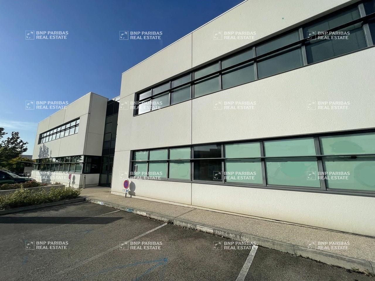 Location Bureaux 159 m² non divisibles 21000 Dijon