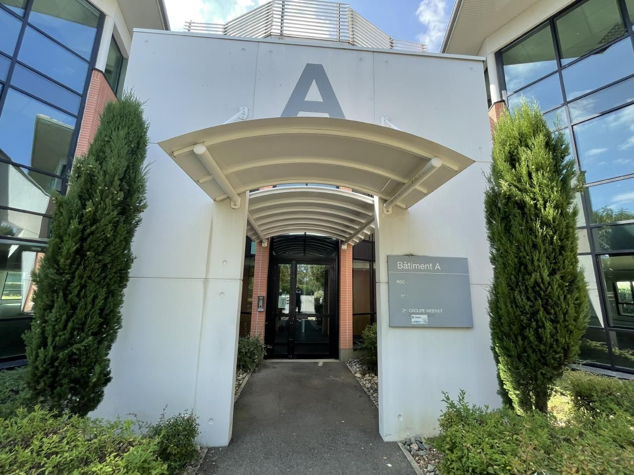 3343 m² pour ce bureaux en location à Toulouse