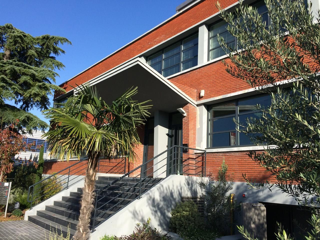 Location PME-PMI 577 m² divisibles 95870 Bezons