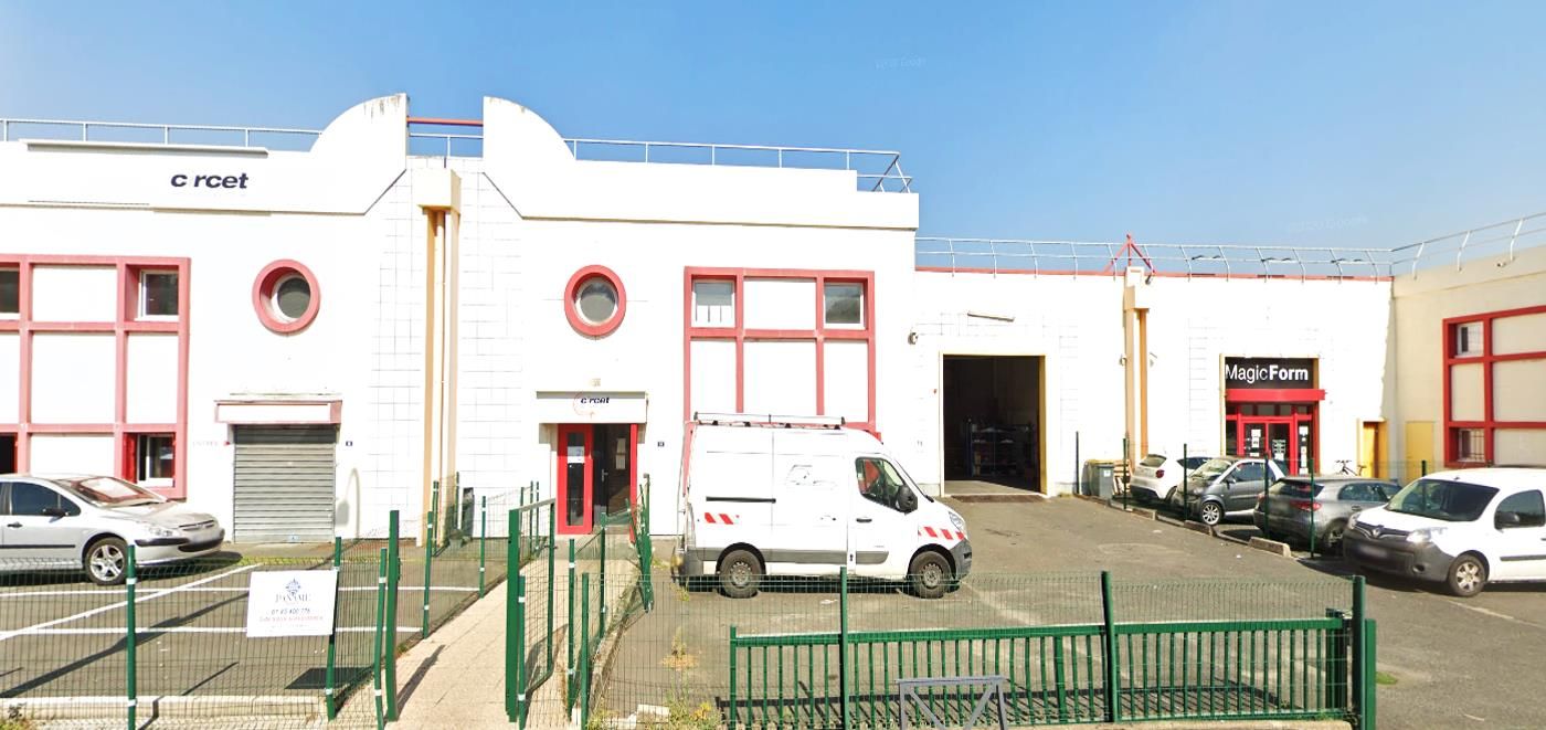 Location PME-PMI 820 m² non divisibles 94600 Choisy-le-roi