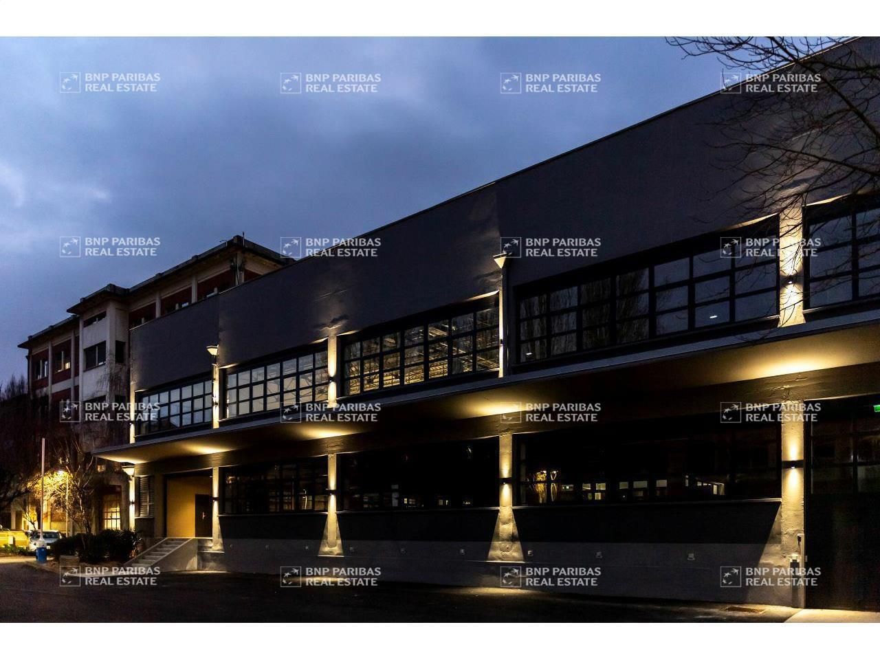 1644 m² pour ce bureaux en location à Lyon