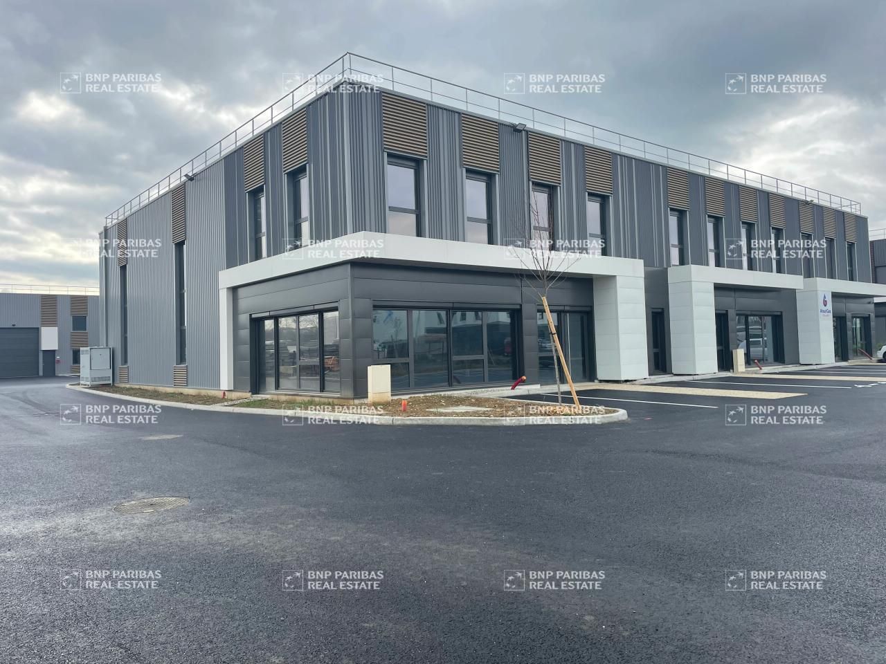 Vente Activité 493 m² divisibles 69400 Villefranche-sur-saône