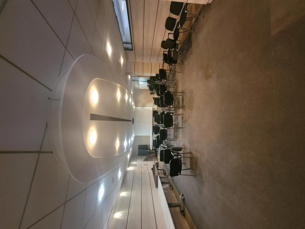 Location Bureaux 11255 m² divisibles 92160 Antony