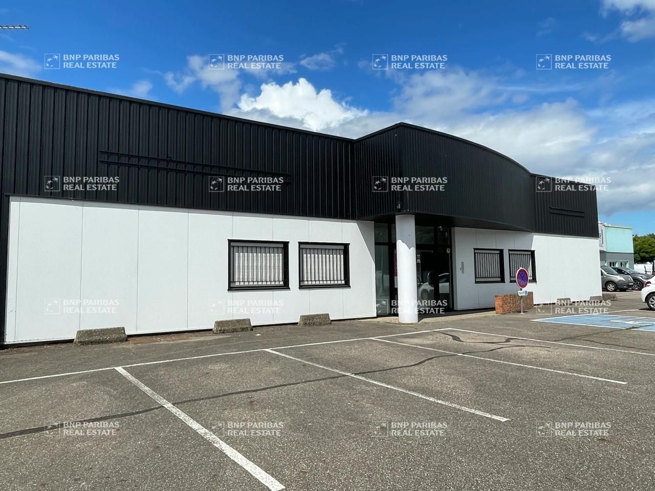 750 m² pour ce activité en location à Woippy