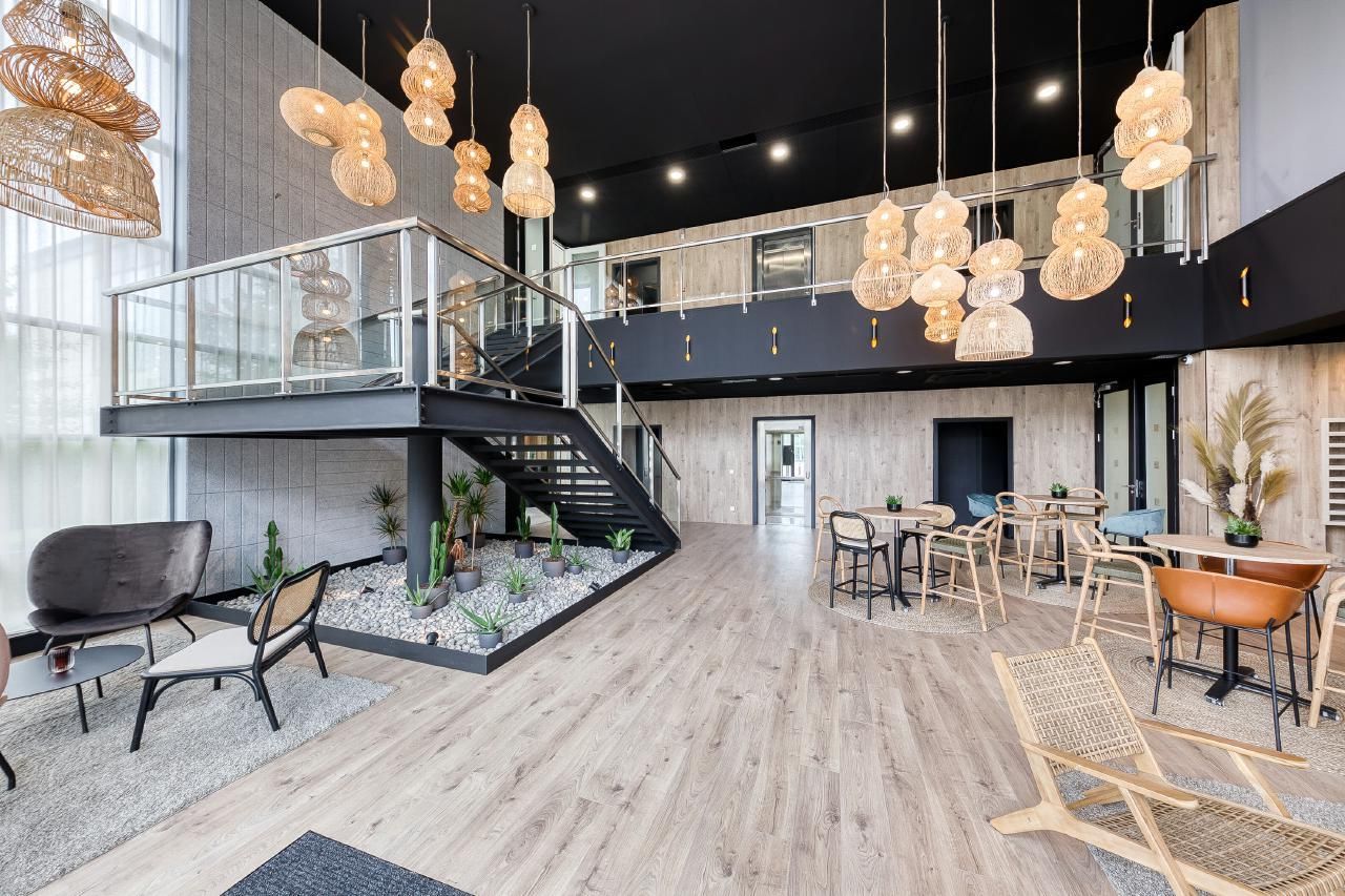 2670 m² pour ce bureaux en location à Serris