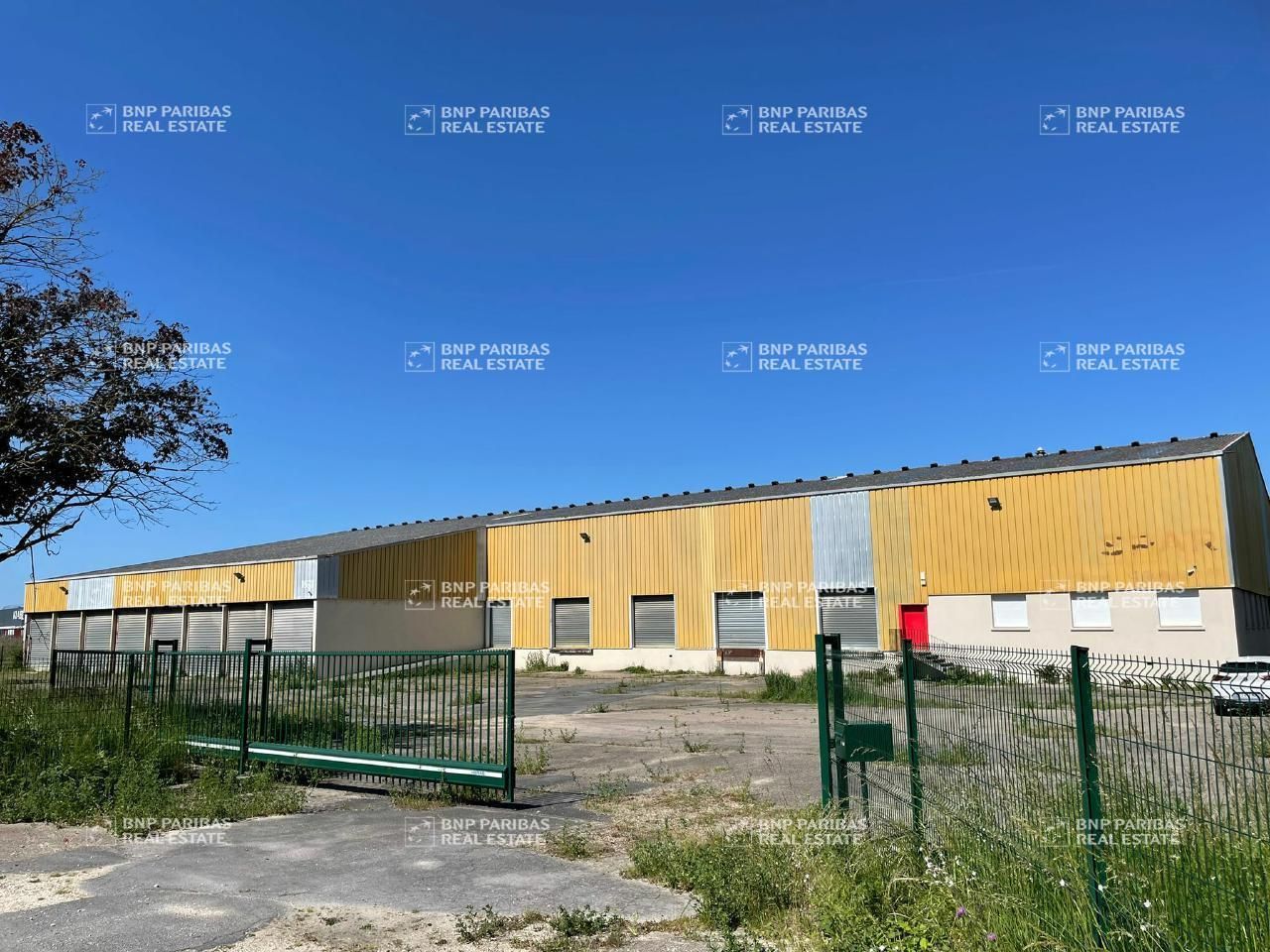 Location Activité 5134 m² non divisibles 77160 Provins