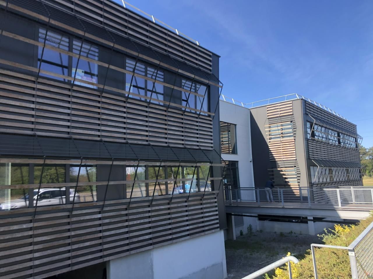 Location Bureaux 242 m² non divisibles 33600 Pessac