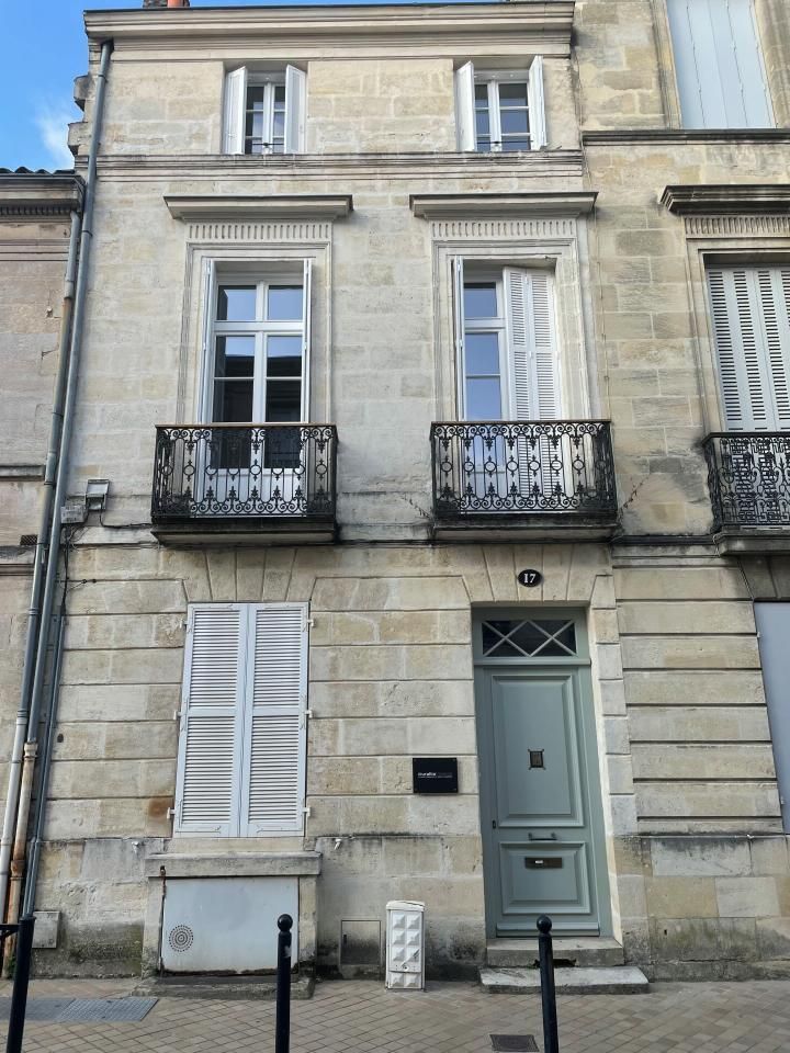 112.05 m² pour ce bureaux en vente à Bordeaux