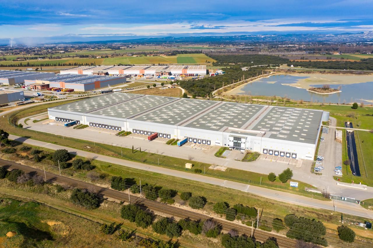 Location Entrepôts classe A 30329 m² non divisibles 13310 Saint-martin-de-crau