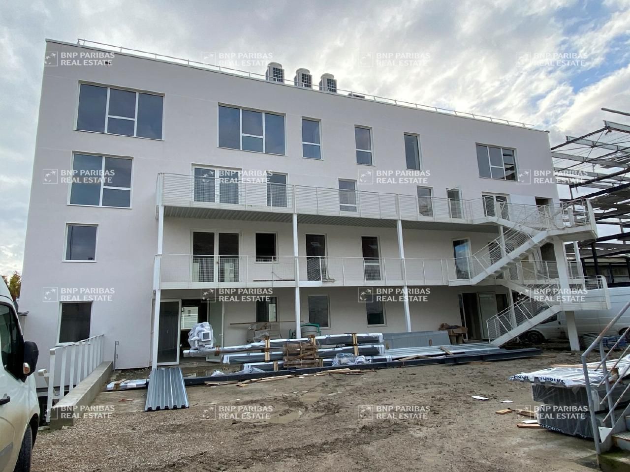 Location Bureaux 497 m² divisibles 94230 Cachan