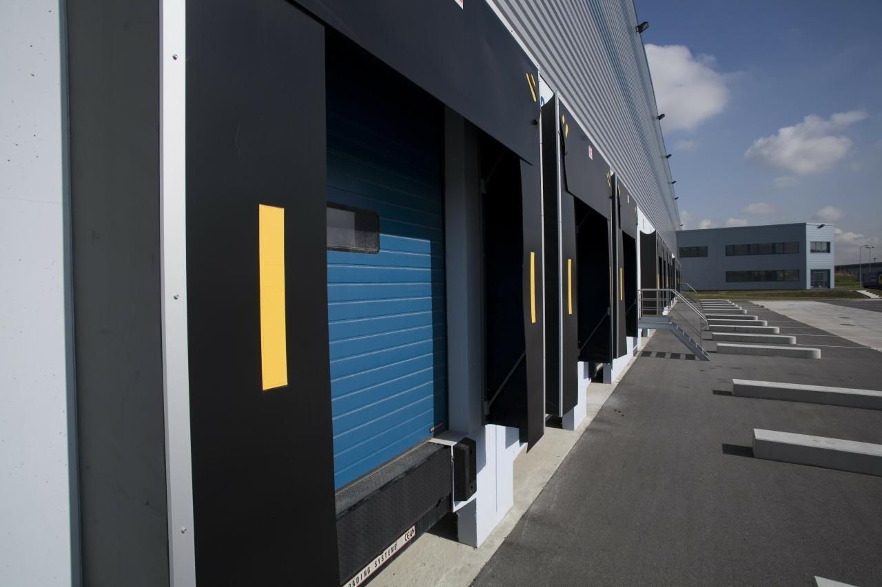 4058.77 m² pour ce activité en location à Puget-sur-argens