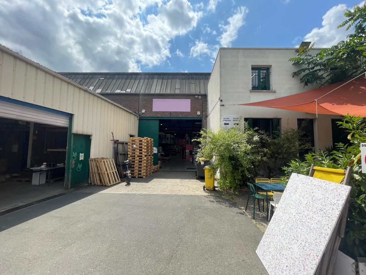 Location Activité 1365 m² non divisibles 93300 Aubervilliers