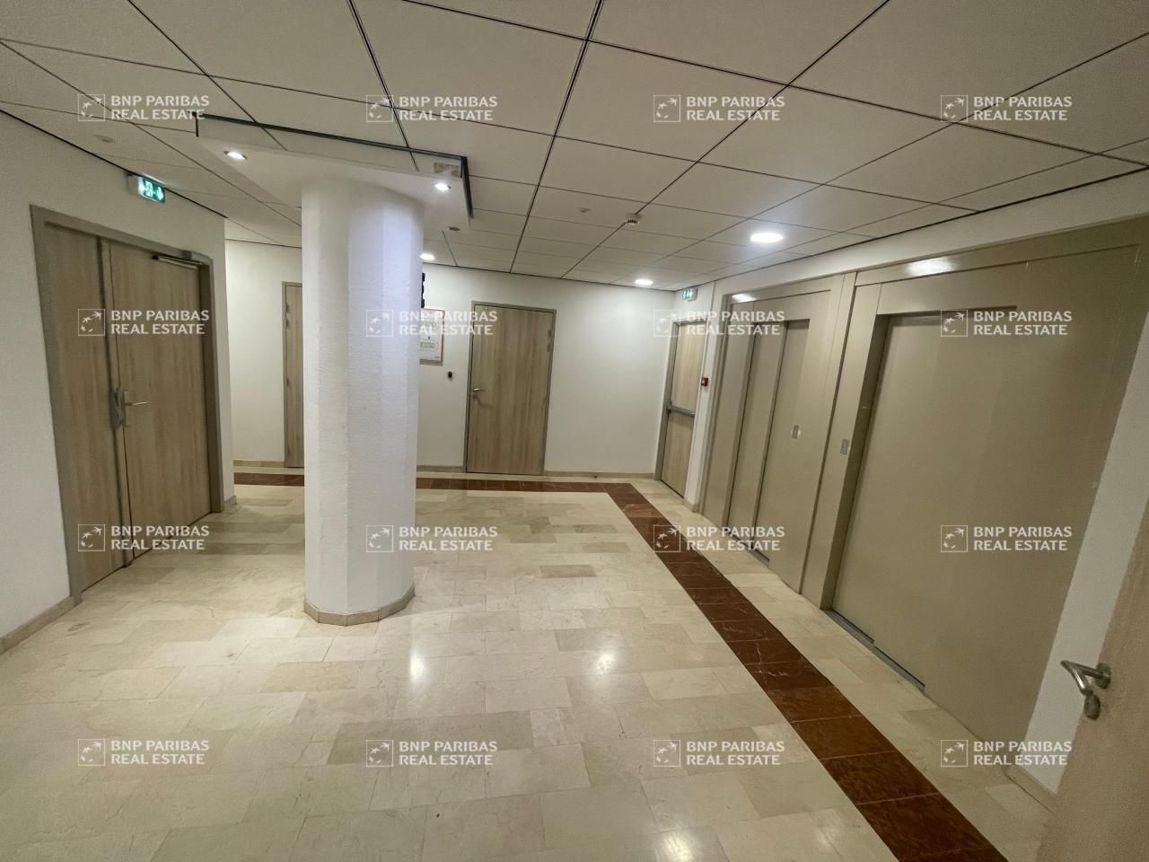 2092 m² pour ce bureaux en location à Blagnac