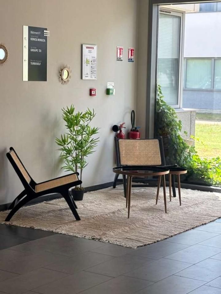 1097 m² pour ce bureaux en vente à Dardilly