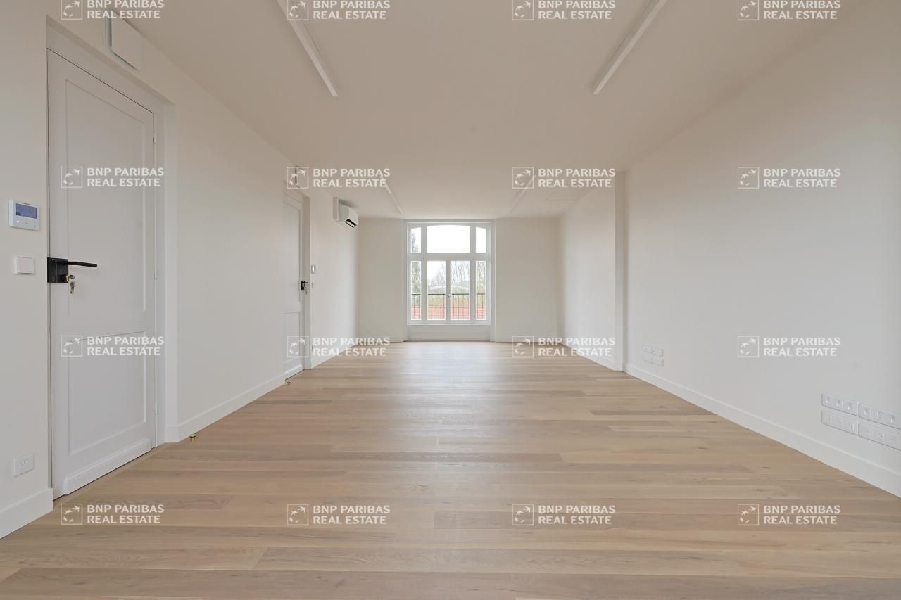 480.61 m² pour ce bureaux en location à Lille