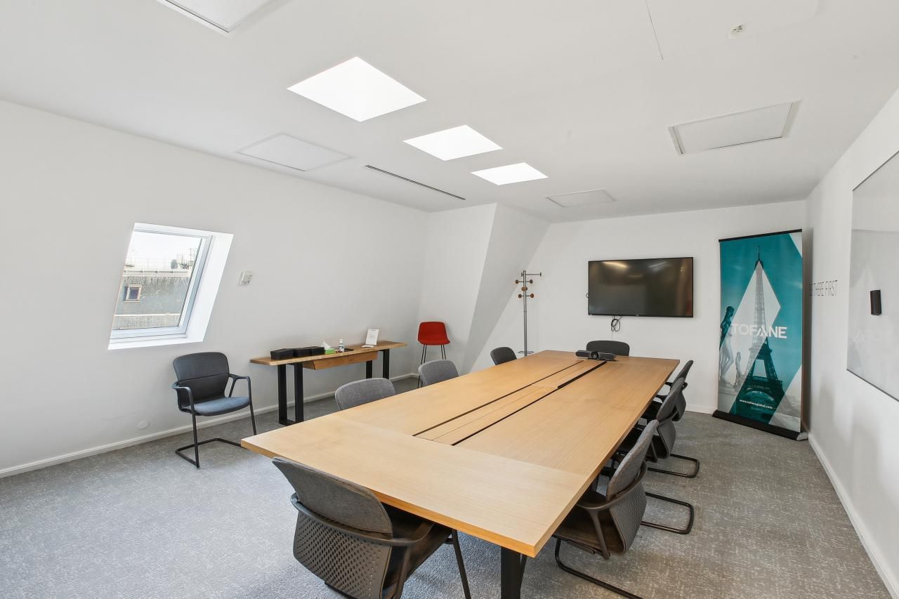 497 m² pour ce bureaux en location à Paris