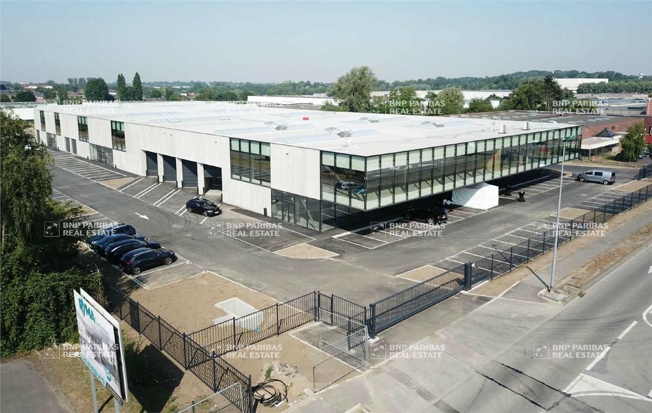 Location Activité 420 m² non divisibles 59960 Neuville-en-ferrain
