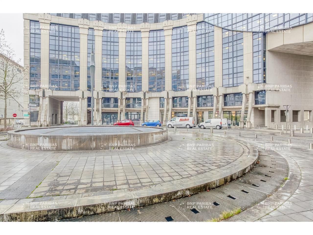 Location Bureaux 419 m² non divisibles 78180 Montigny le bretonneux