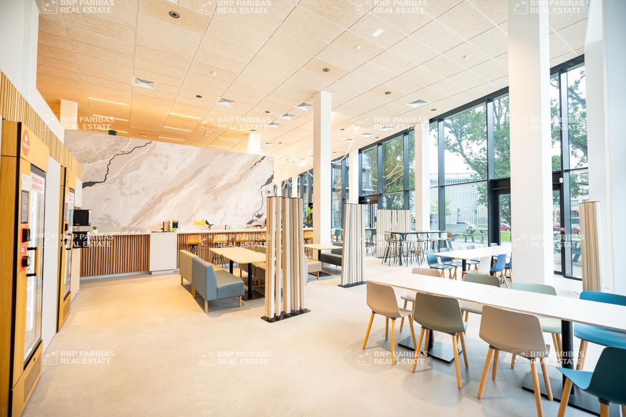 498 m² pour ce bureaux en location à Cesson-sévigné