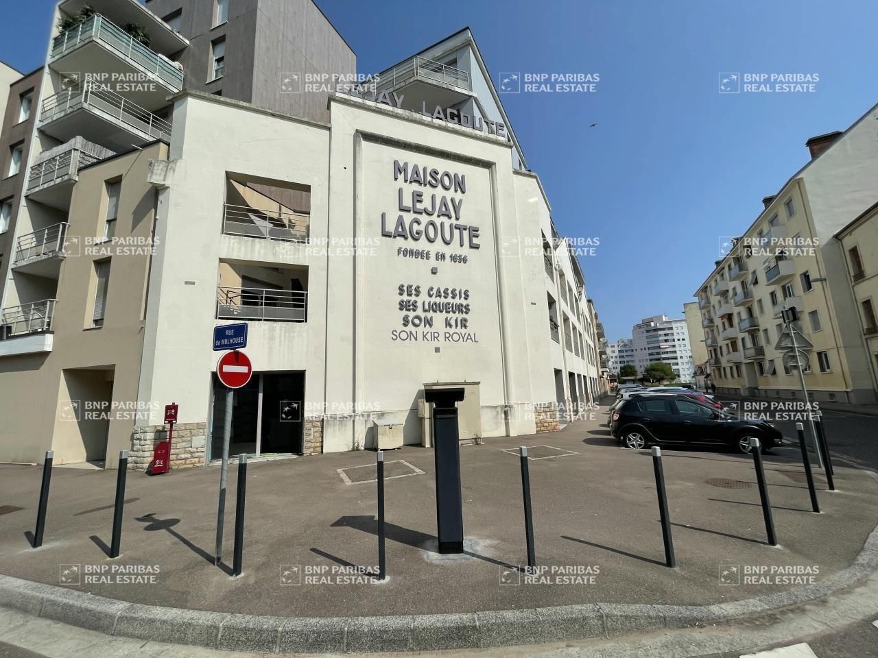 143 m² pour ce bureaux en vente à Dijon
