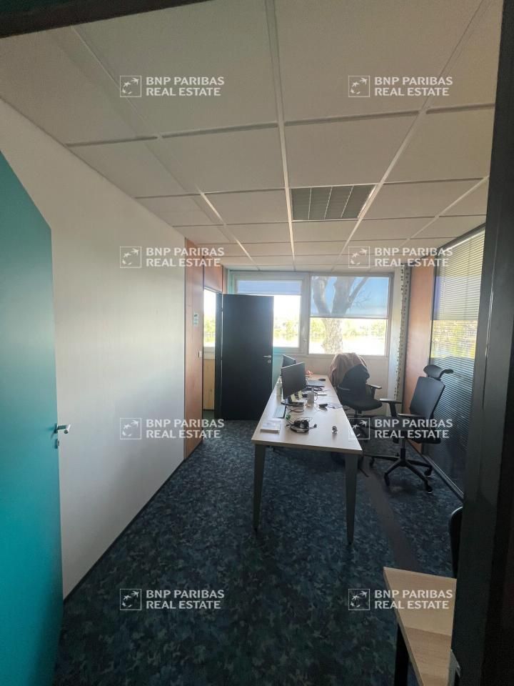 Location Bureaux 374 m² non divisibles 45000 Orleans
