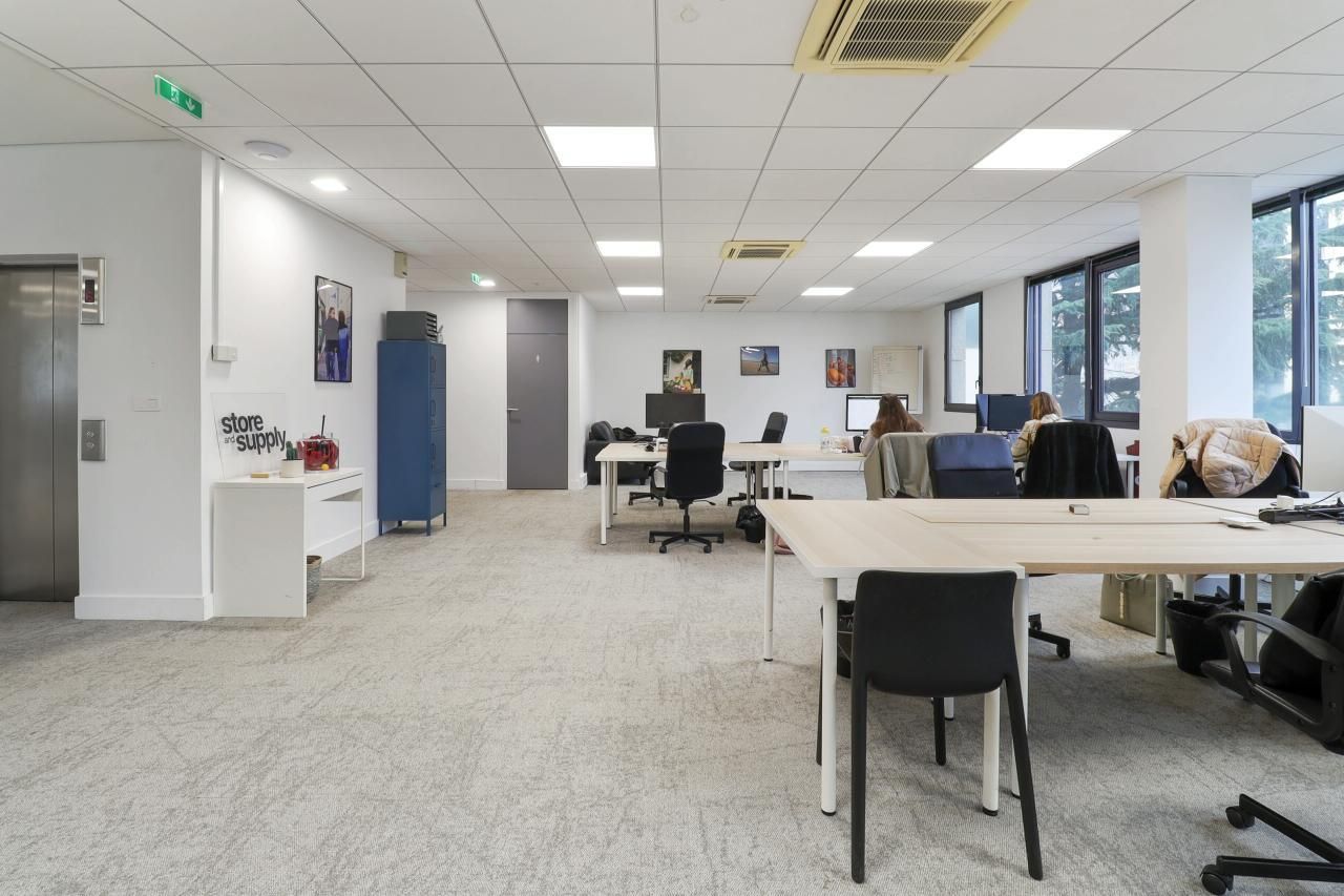 222.86 m² pour ce bureaux en location à Levallois perret