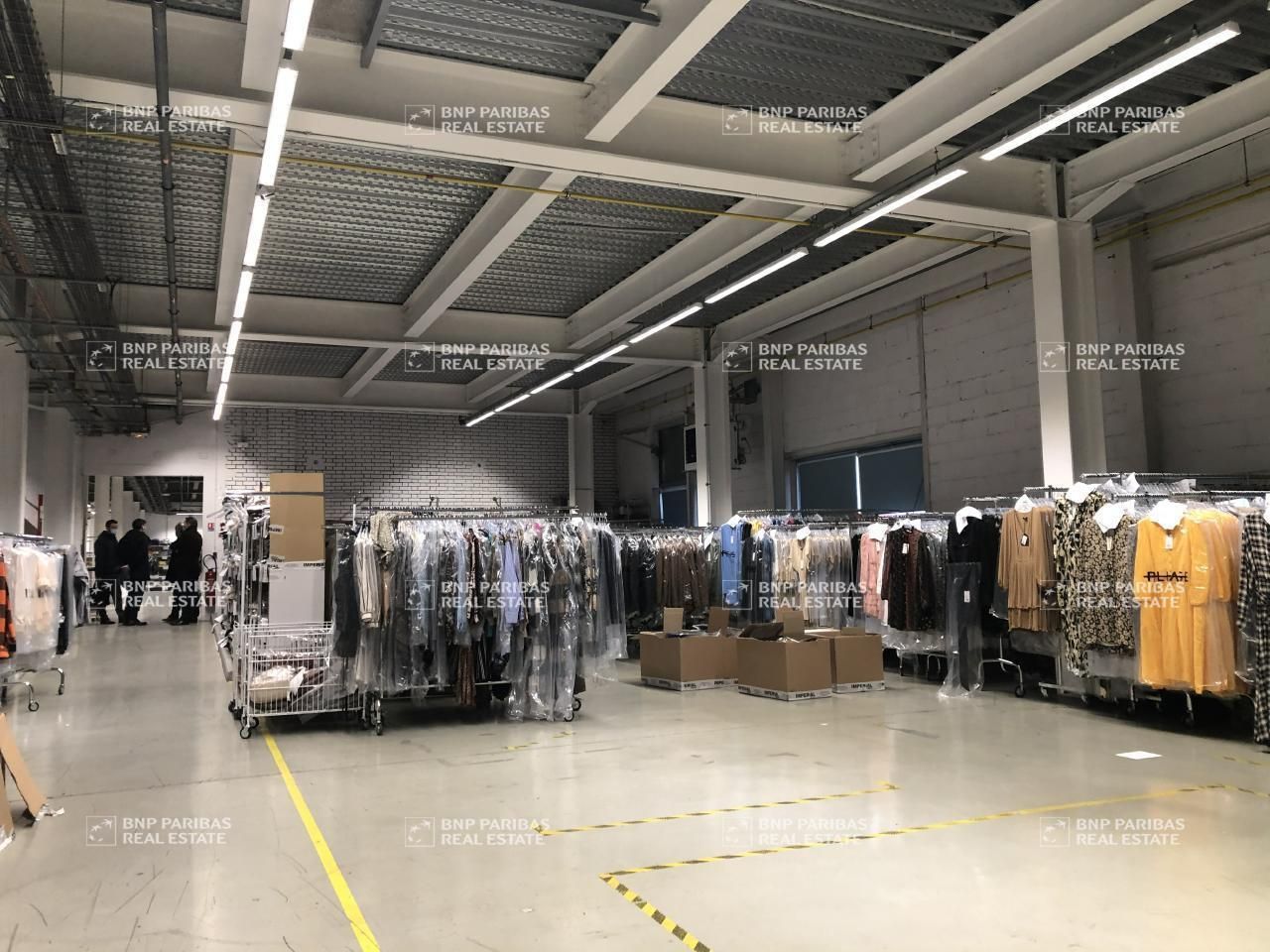 1267 m² pour ce activité en location à Aubervilliers