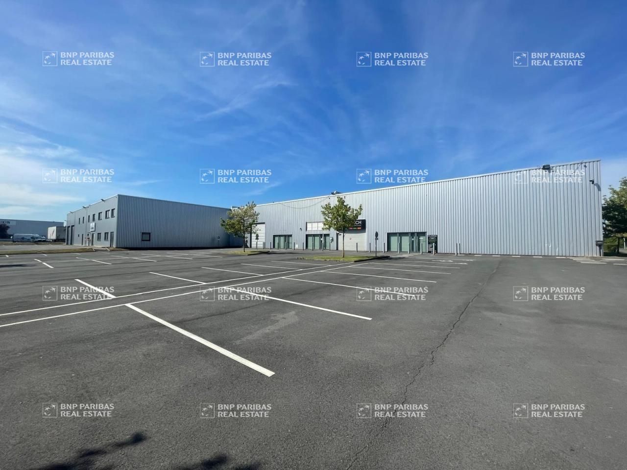 Location Activité 4754 m² divisibles 59223 Roncq
