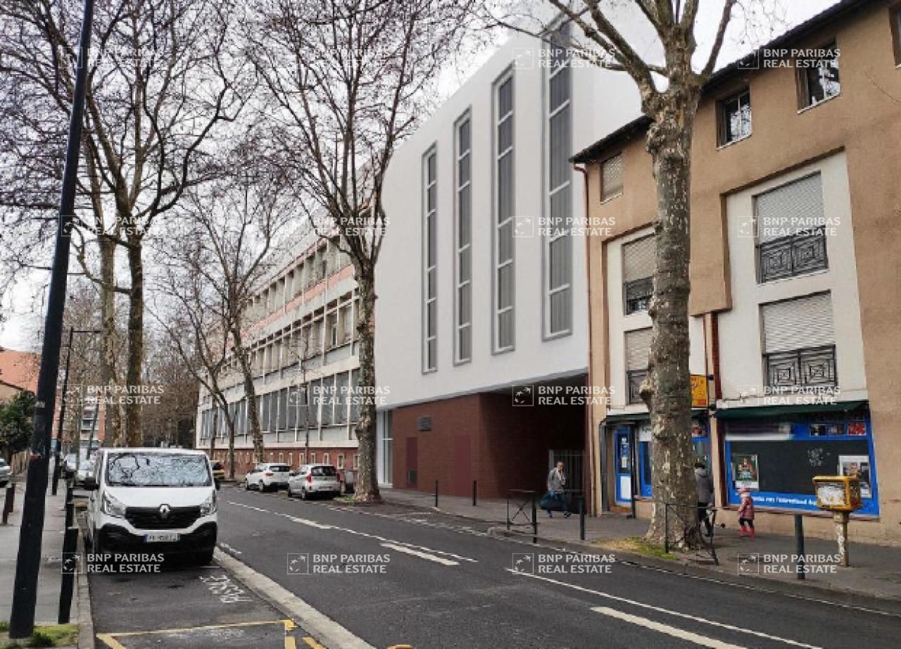 Location Bureaux 1626 m² non divisibles 31400 Toulouse