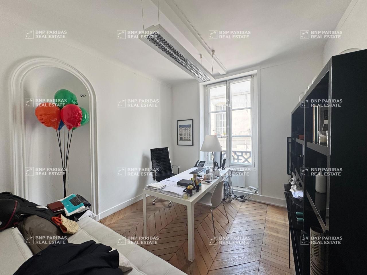 223 m² pour ce bureaux en vente à Paris