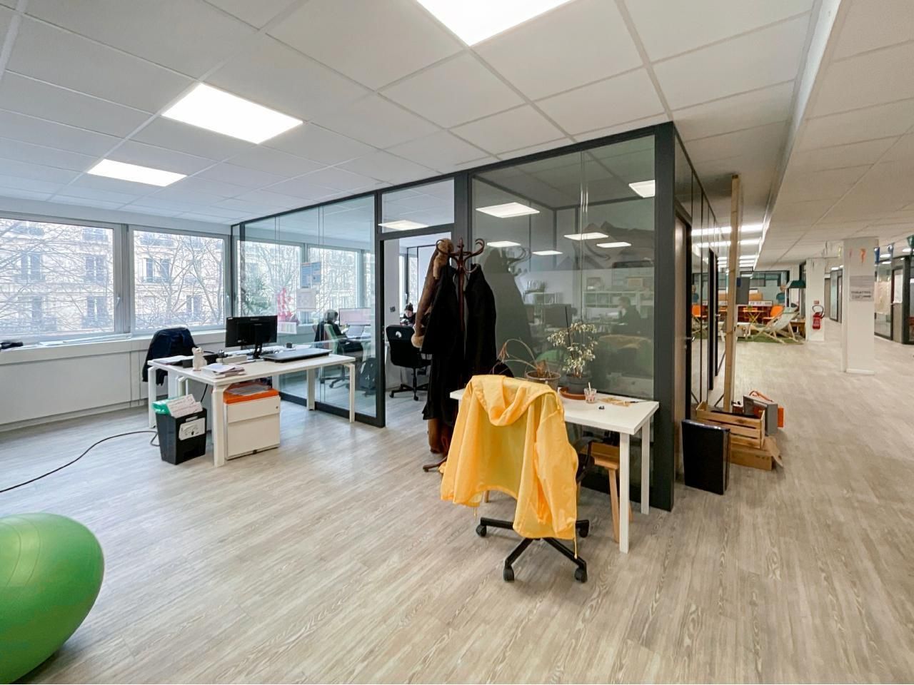 720 m² pour ce bureaux en location à Paris