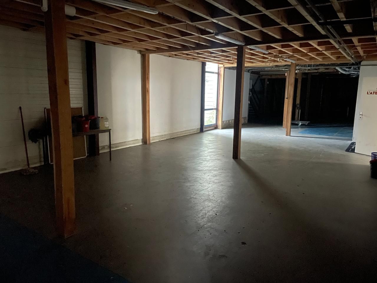 Location Activité 732 m² divisibles 78290 Croissy