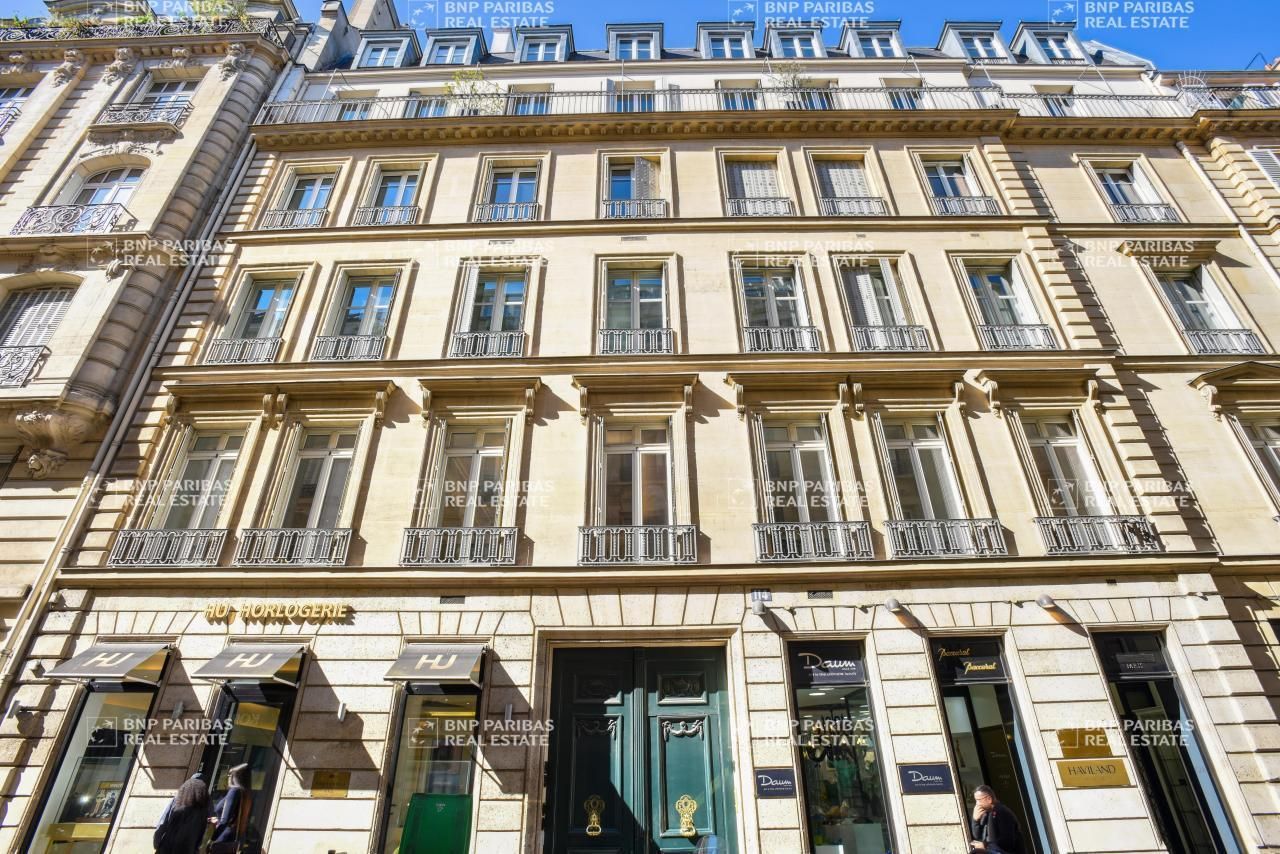 Location Bureaux 336 m² divisibles 75008 Paris